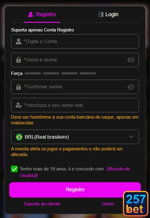 Usuário acessando o app 257bet em smartphone